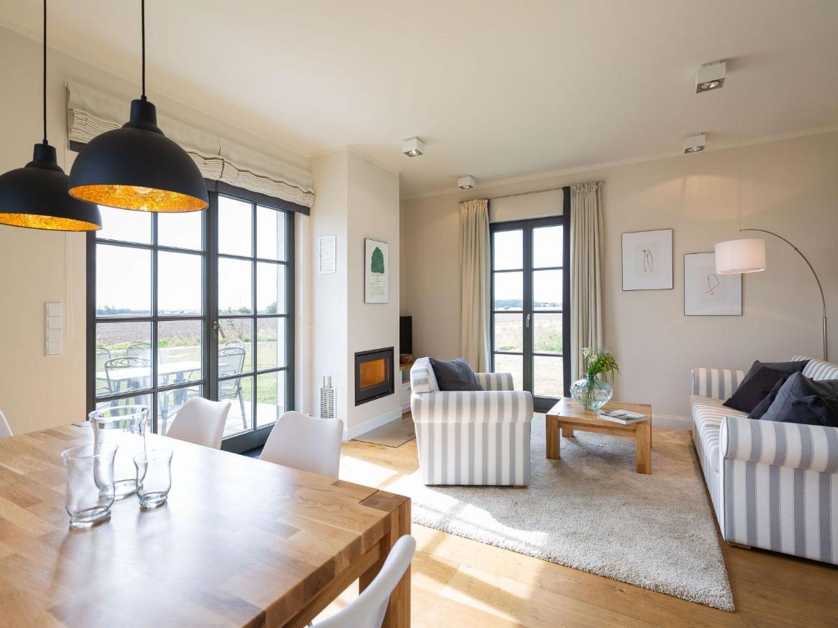 Reetland Am Meer - Premium Reetdachvilla Mit 2 Schlafzimmern, Sauna Und Kamin E04 Dranske Ngoại thất bức ảnh