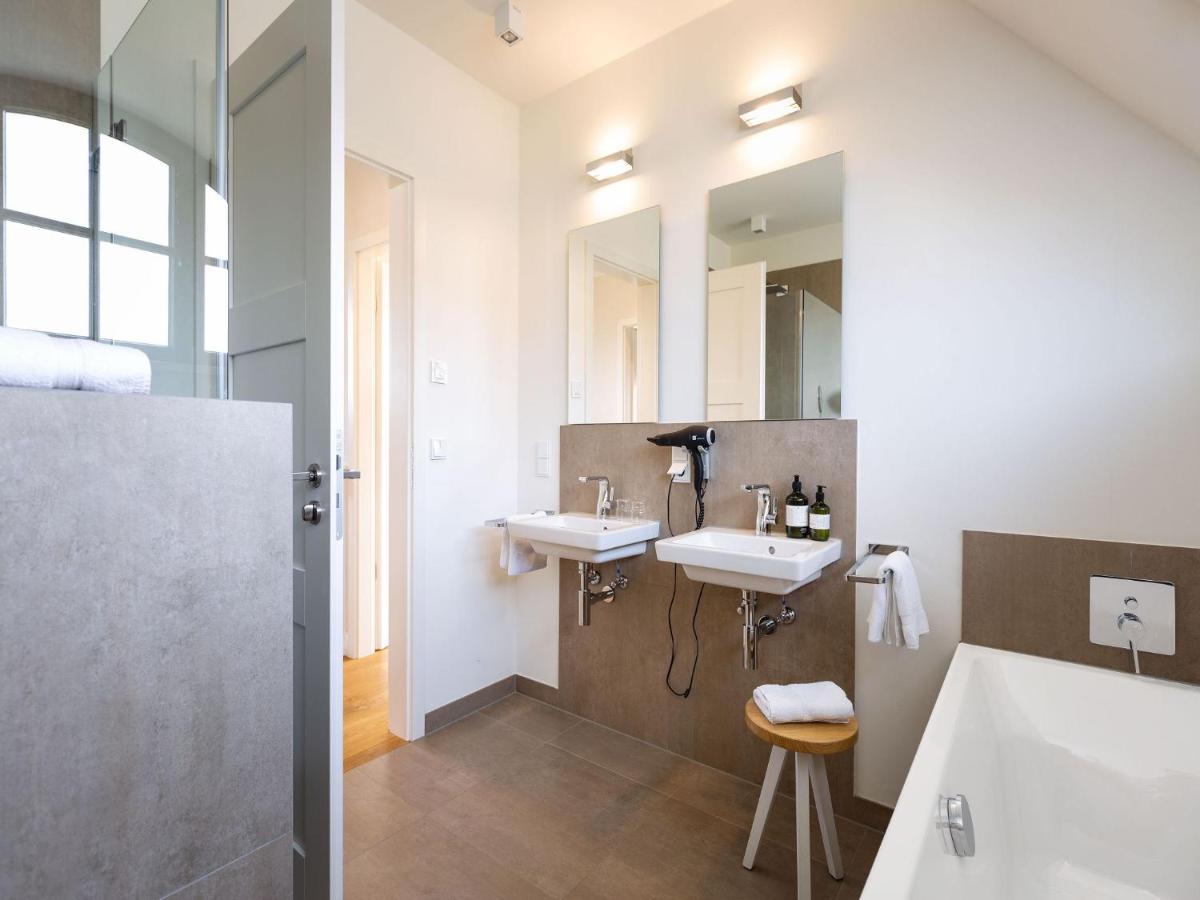 Reetland Am Meer - Premium Reetdachvilla Mit 2 Schlafzimmern, Sauna Und Kamin E04 Dranske Ngoại thất bức ảnh